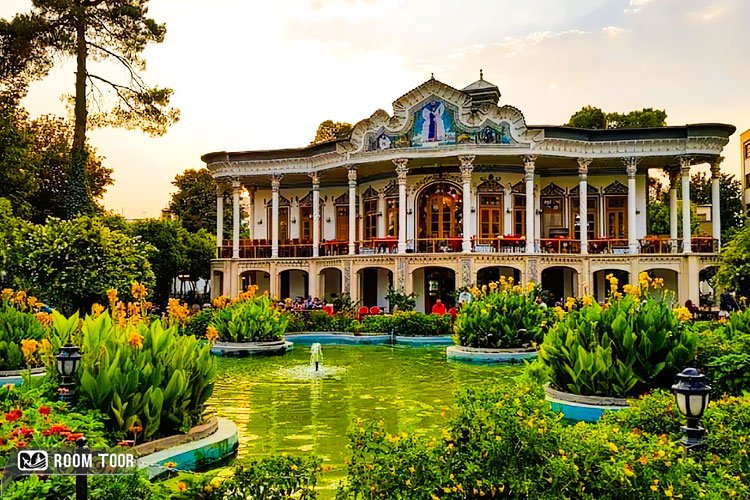 عمارت شاپوری شیراز | روم تور رزرو آنلاین اقامتگاه و تور در شیراز