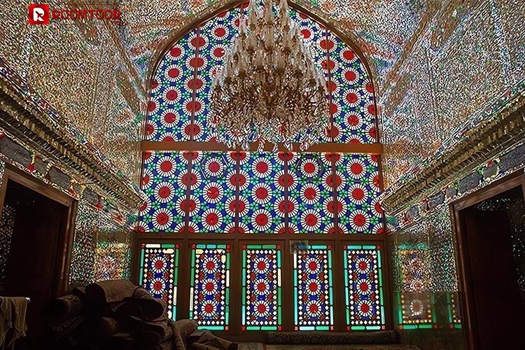 معماری شاهچراغ شیراز